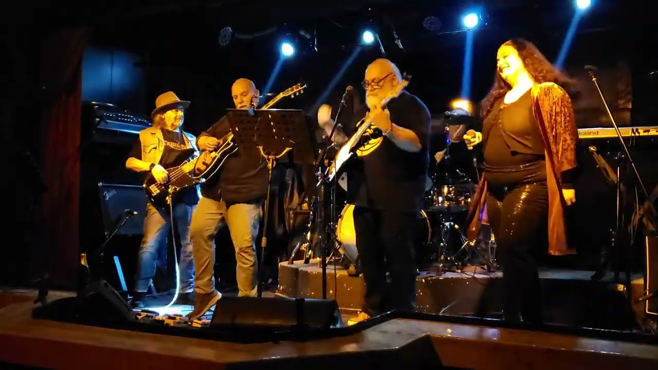 ΓΕΡΟΛΥΚΟΙ-YOU'RE NO GOOD(Clint Ballard Jr) LIVE IN ATHENS ENCORE