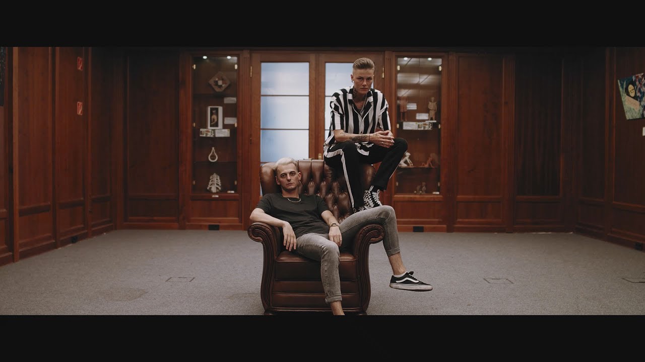 Desuka - Ich bin so verliebt (ft. L.AY)