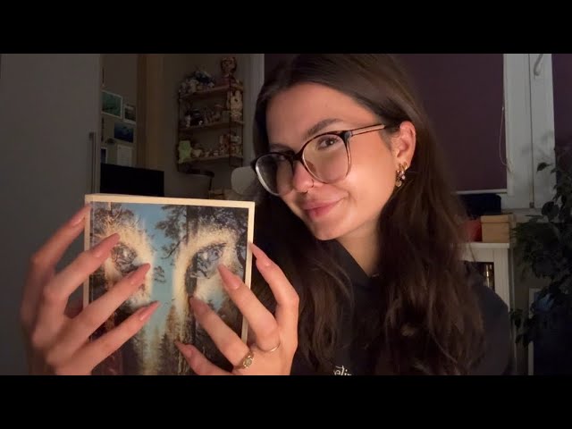 długie paznokcie • book tapping • cupped whispering • „are you there?”