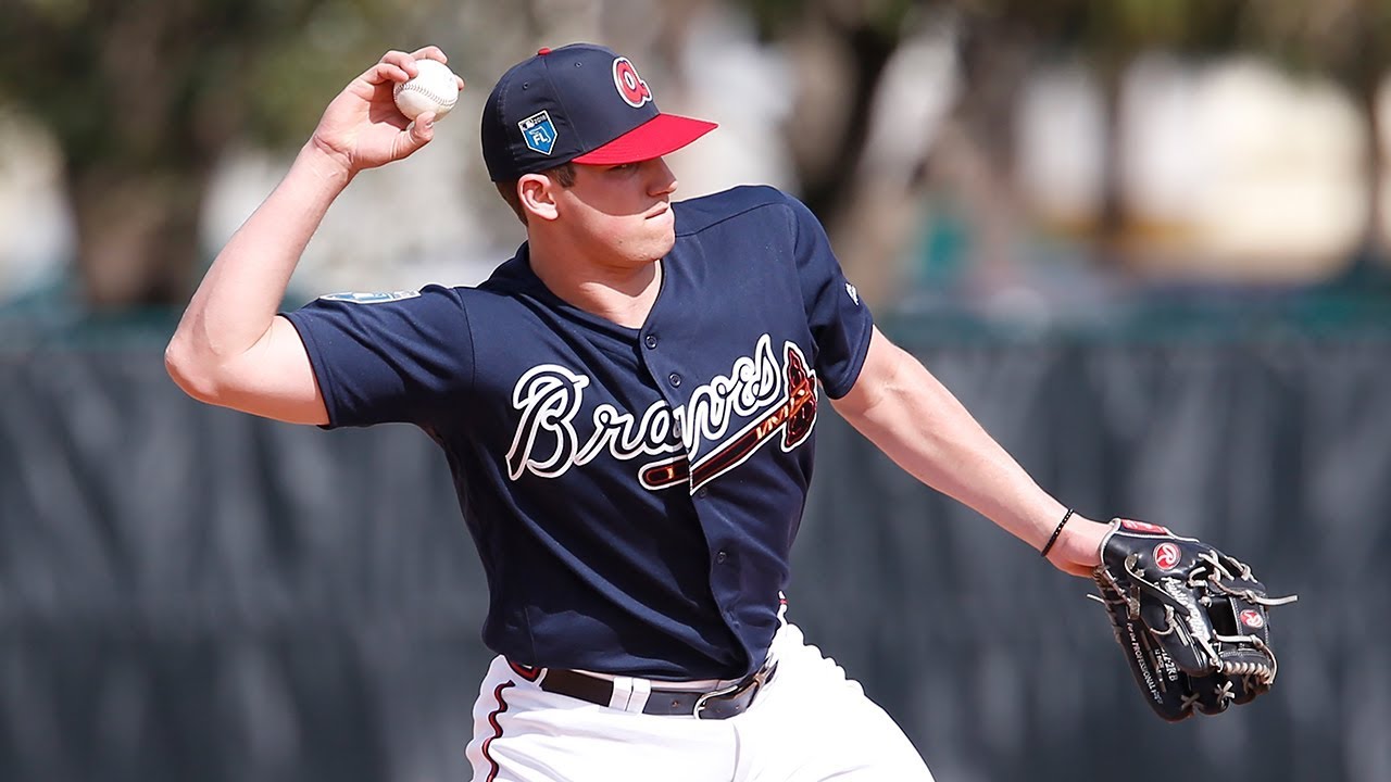 chipper jones glove