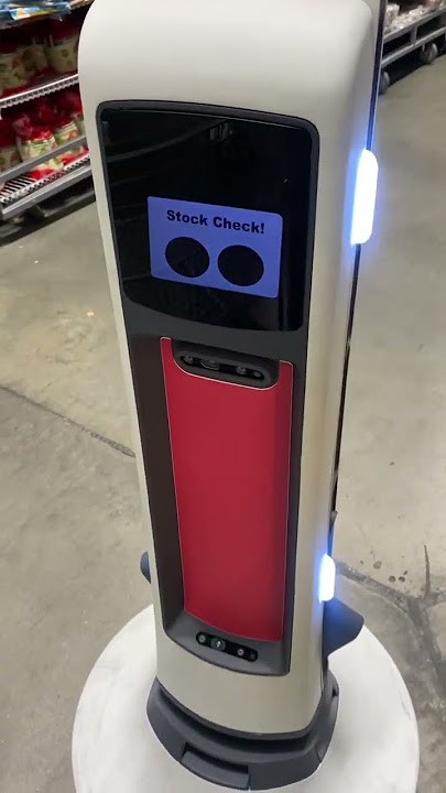 BJ’s Wholesale Club Robot - Is it interactive with shopper?! #robot #bj’s