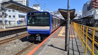 E235系1000番台津田沼駅発車