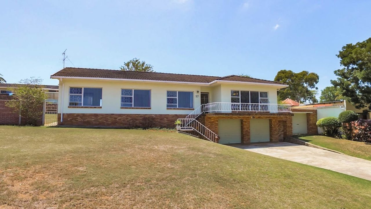 3 Bedroom House for sale in Eastern Cape Uitenhage Vanes Estate