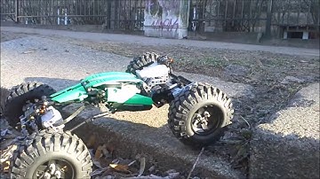 Lego Technic Rock Crawler Mark 3 in Action