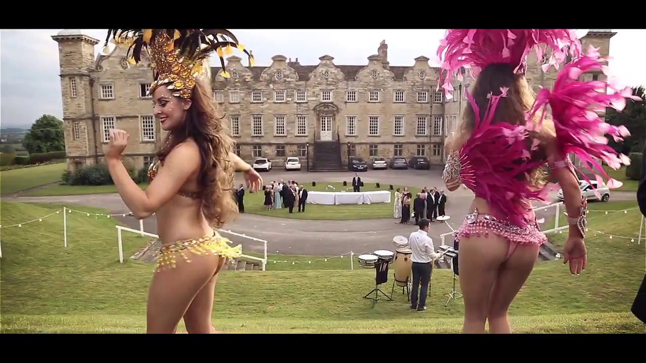 Samba Dancers | Aerialists | Martini Glass | Fire Artists | Burlesque Dancers | Stilts | Hostesses