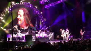 Huey Cam: Lynyrd Skynyrd - What's Your Name (Live At Concord Pavilion) 08-24-19