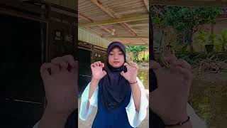 Download Lagu Tak punya taring MP3 Download Lagu Tak punya taring MP3