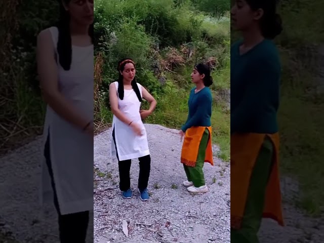 Bamni Mami #shorts #youtubeshorts #shortvideo #instareels #trendingshorts #viralvideo #dancevideo class=