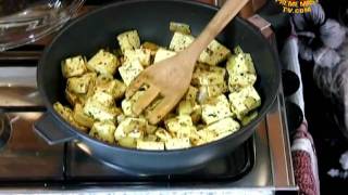 Tofu Spinach Simmered in Creamy Curry Coconut Sauce (In English)