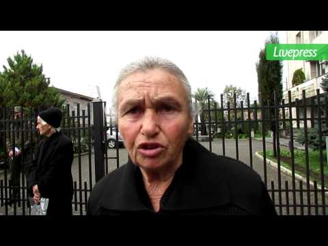 გოგიტა აბულაძის დედა