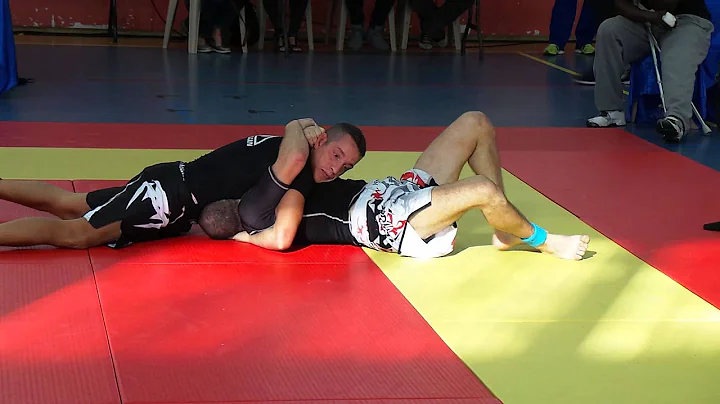 Grappling joseph Magro