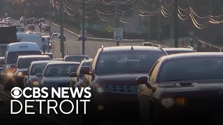 More than 2.3 million Michiganders expected to travel for Thanksgiving. Here's how to stay safe