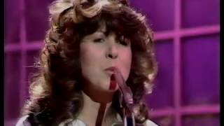 Elkie Brooks - " Fool If You Think Its Over " 1982 - "high quality" chords