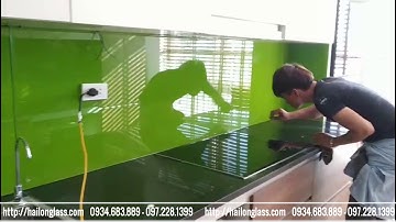 KÍNH ỐP BẾP MÀU XANH NON KIM SA LẮP ĐẶT TẠI NGUYỄN CƠ THẠCH
