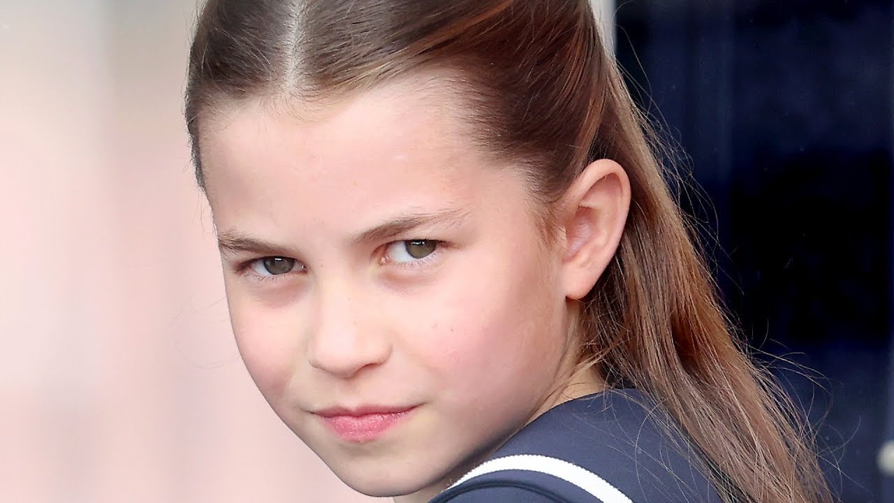 Outline Video Princess Charlotte's Behavior At Trooping The Colour Is Causing A Stir