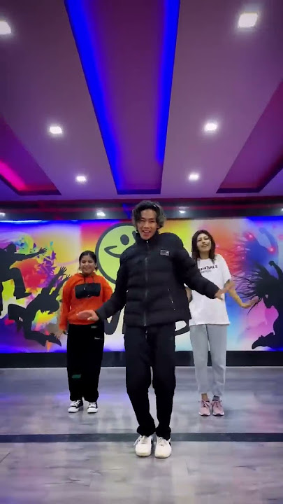 #tiktokvairaldance #vairal #ravilama