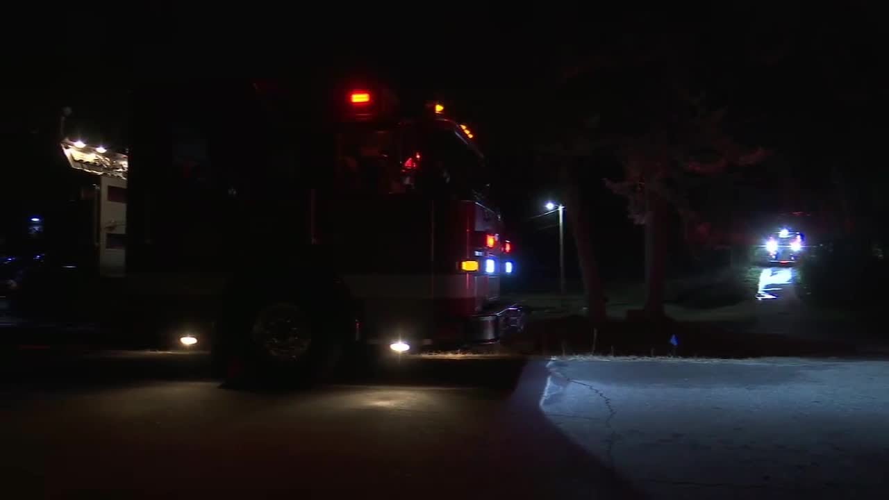 Crews responding to structure fire in Easley, officials say - YouTube