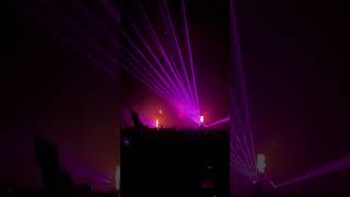 ISOxo may have just played the best set of the year at the Brooklyn storehouse #nycraves #edmnyc