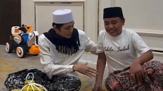 Perjalanan Gus Iqdam Penuh Haru Saat Berkunjung Ke Rumah Adit, Sebelumnya Di Ajak Ngaji Di Markas ST