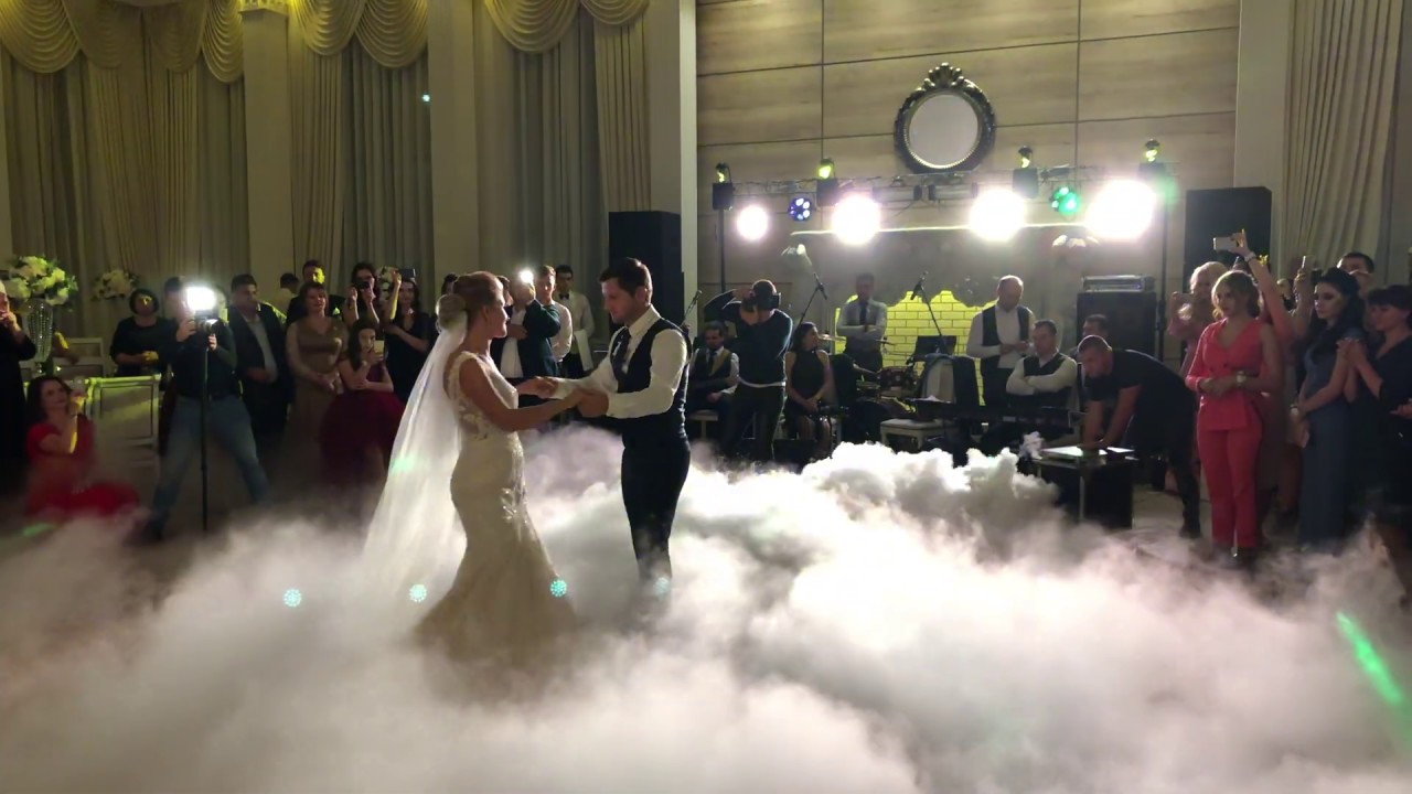 Dansul mirilor cu Efecte Speciale de la Muz Band