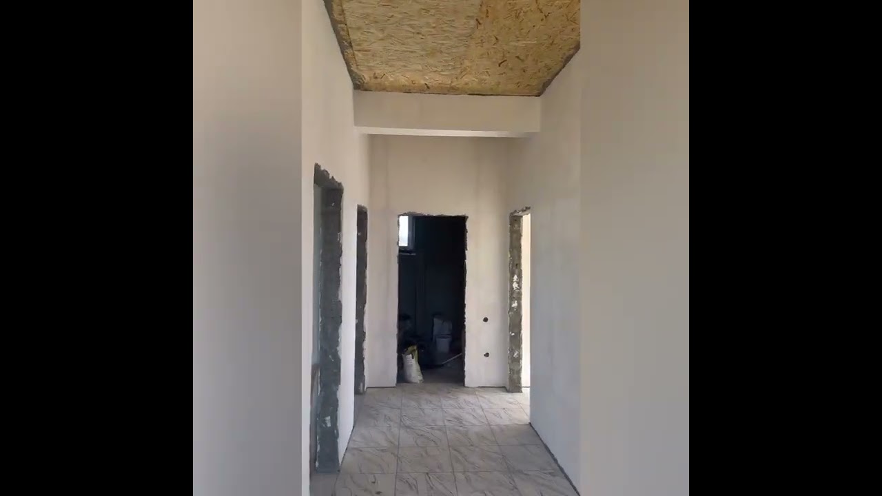 г.Анапа п.Пятихатки Дом 104 квм Газ, эл-во, плитка на полу отделка ПЧО котел