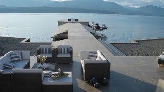 Dream Homes: Million Dollar Glass House & Helicopter Pad on Lake