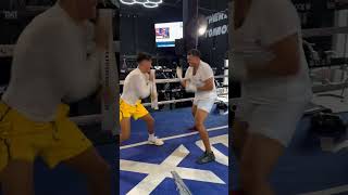 🤯 EMILIANO VARGAS AND DAVID BENAVIDEZ WHO WINS AT SHOE SHINING?!?