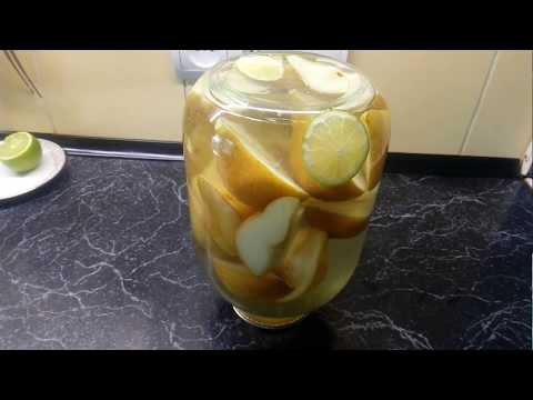 Видео рецепт Компот из груш с лимонной кислотой