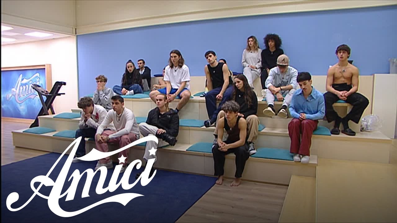 Amici 22 - Tommy Dali, Aaron, Piccolo G. devono preparare le valige