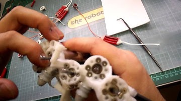 How to build a compliant humanoid robot - 3D print reinforcement