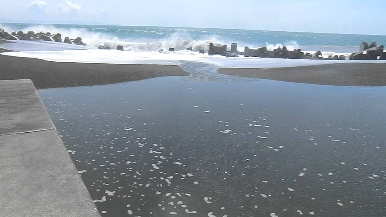 大谷川放水路河口閉塞 YouTube