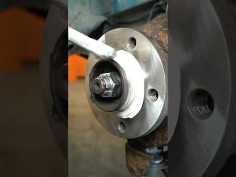 Cómo cambiar correctamente las pastillas de freno 🛠️ #brakesystem #brakepads #change #replacement