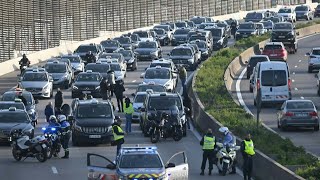 Mobilisation des taxis: opération escargot à Marseille | AFP Images