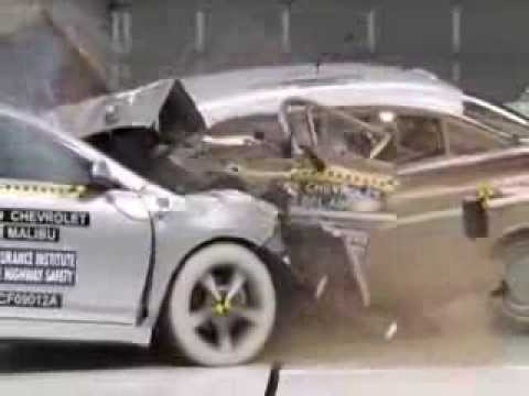 crash-test-1959-chevrolet-bel-air-vs-2009-chevrolet-malibu-frontal-offset)-iihs-50th-anniversary