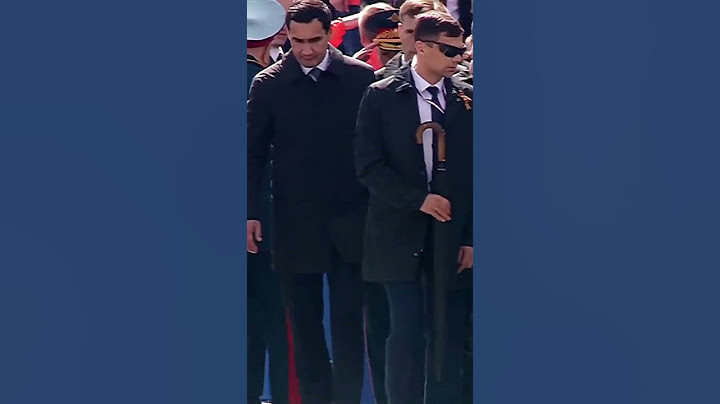 Путин на параде в Москве был в бронежилете