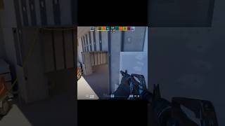 Même en game ils sont là.. #cs2 #csgo #fps #shorts #fail #esports #gaming
