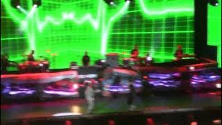 Eminem and 50 cent Patiently Waiting Live Poparotz Tv