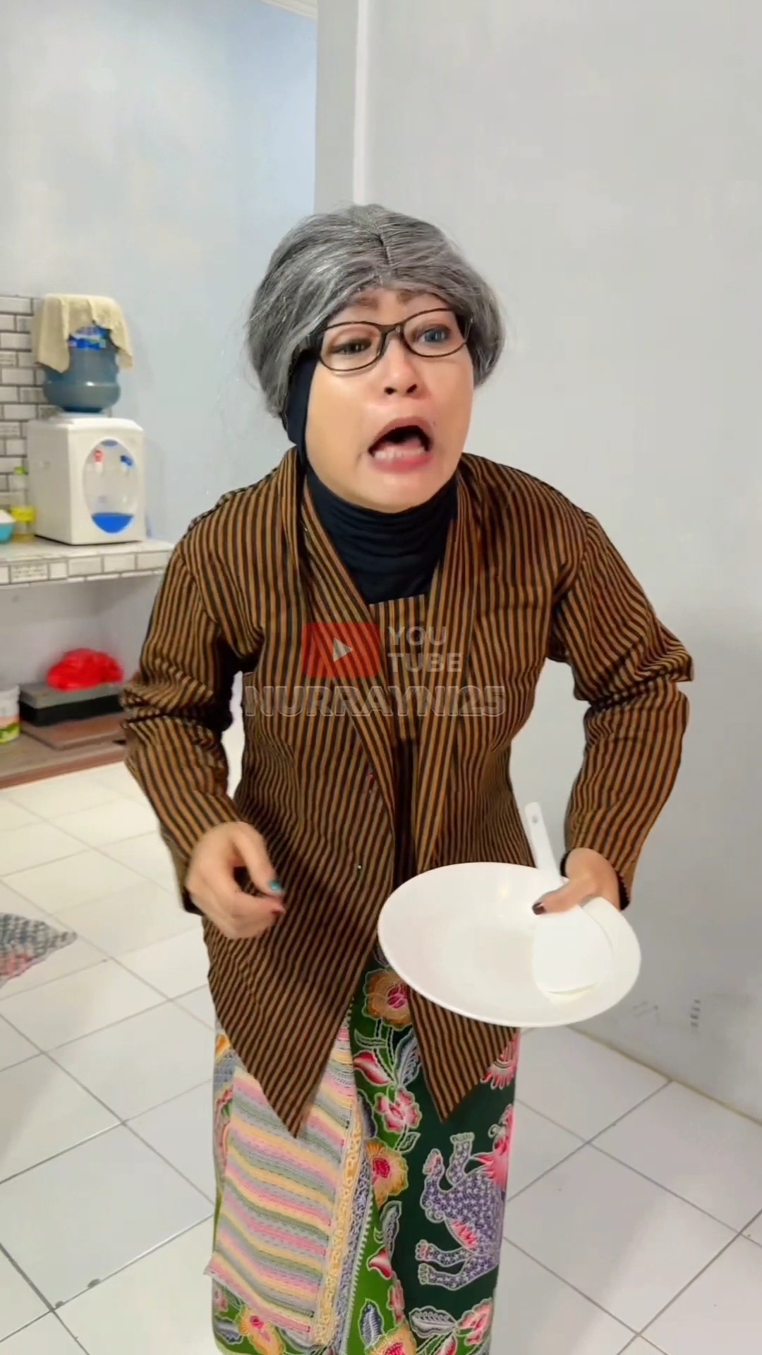 KE RUMAH NENEK | NURRAYNI25