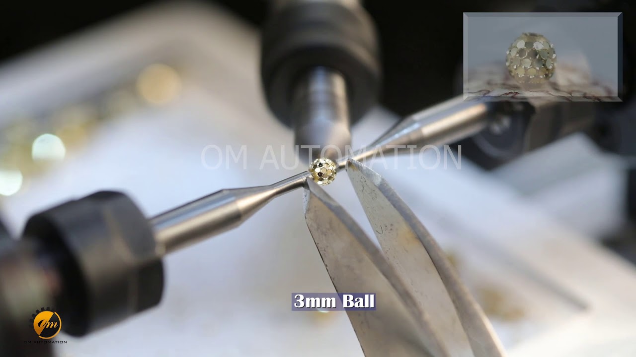 AUTOMATIC DOT CUT & C-CUT MACHINE FOR HOLLOW BALL WITH AUTO PICK AND PLACE (OM-5BL-APNP-SH)