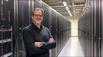 Top 15 Biggest Data Centers in the World That Power the Internet | World’s Most Craziest Discoveries