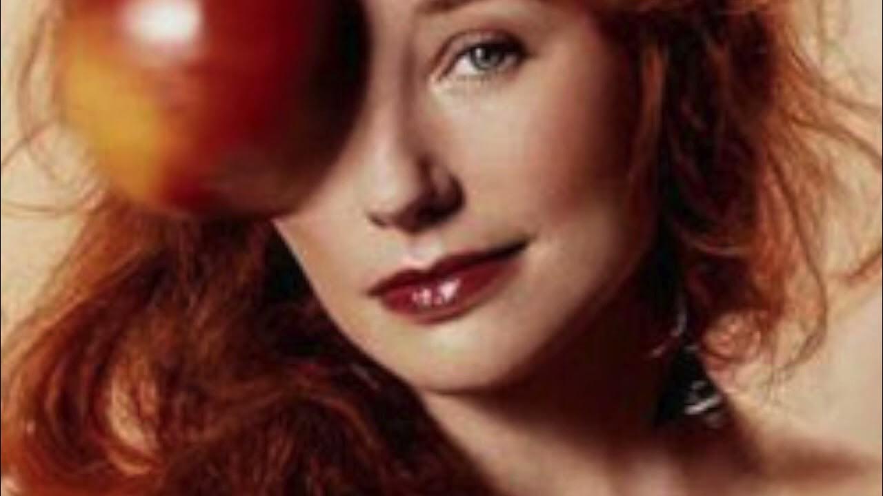 AI Tori Amos 2002 Sings Garlands YouTube