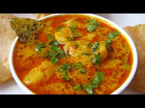 yogurt-potato-curry-recipe-from-north-indian-cuisine-by-sonia-goyal-@-ekunji.com