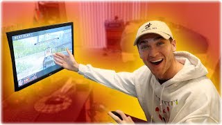 Annoying New Youtuber Roommate Funny Reaction