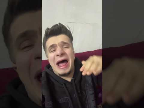 الي امه زي امي يقول انااا