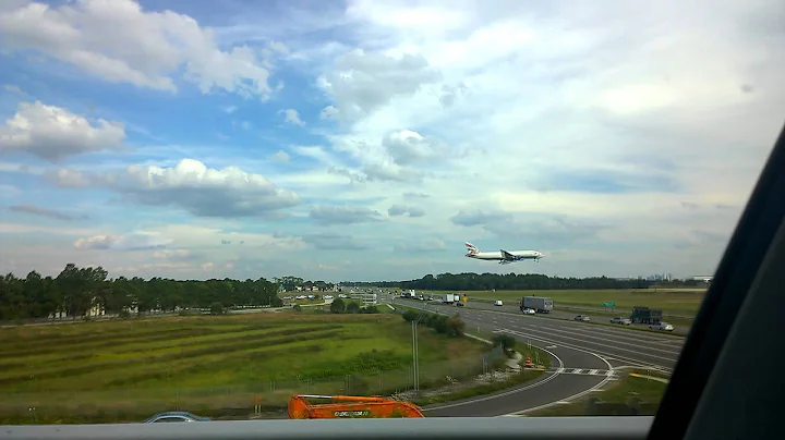 British Airways Boeing 777 Landing at Tampa International Airport