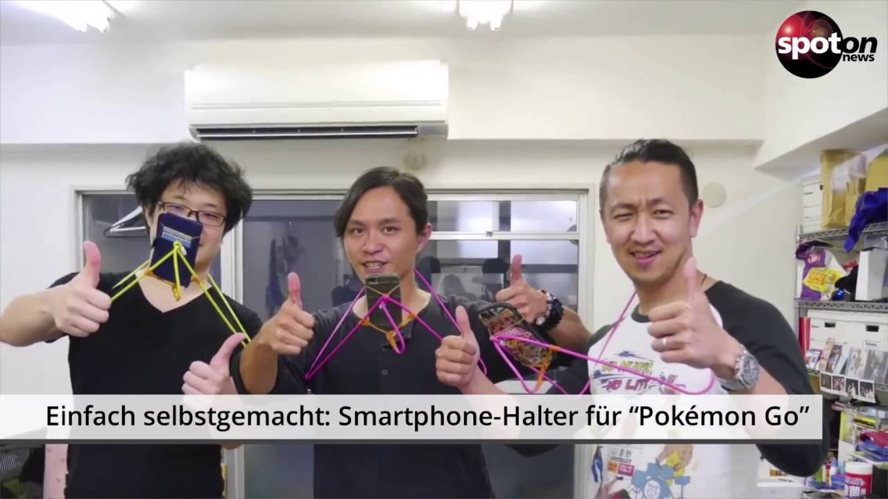 newspaper mockup DIY-Tipp aus Japan: Einfach selbstgemacht: Smartphone-Halter für