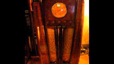 Restored Silvertone 1936 Model 4586 Radio