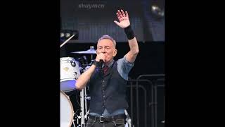 Bruce Springsteen (HQ Audio) : A Rainy Night In Soho - Live Kilkenny, Ireland  2024