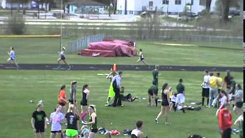 2015 Fastest 4 relays Kelly Hess 4X400 leg 1:04