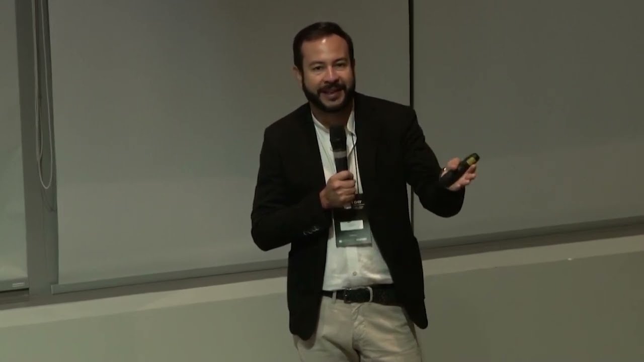 Camilo Clavijo - Preparando seu negócio para o futuro com a HubSpot